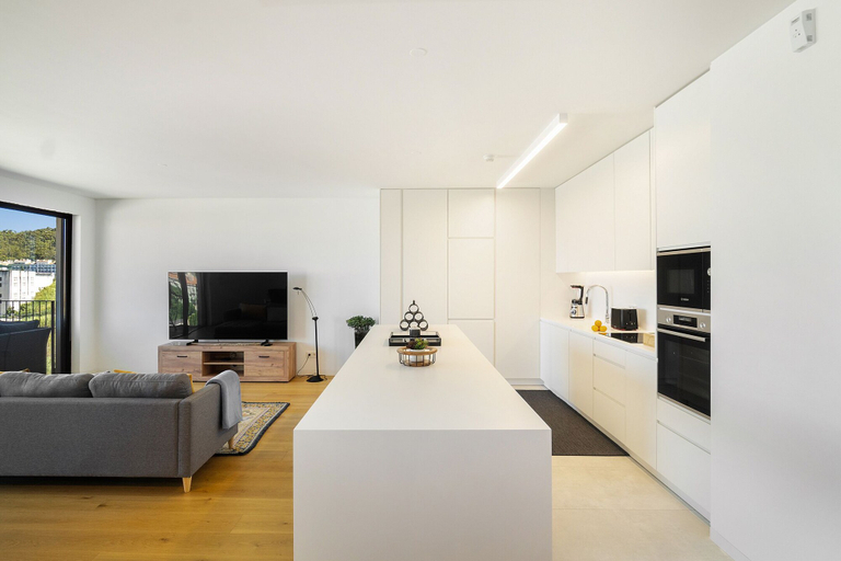 Others 5, History and Comfort Luxurious Living in Benfica, Lisbon