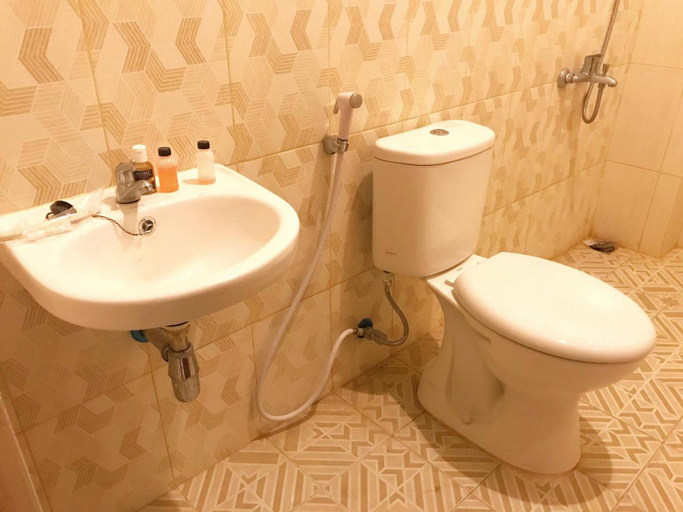 Bathroom 5