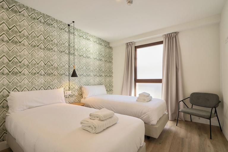 Bedroom 2, Casa Pizarro, by Homing U, Sevilla
