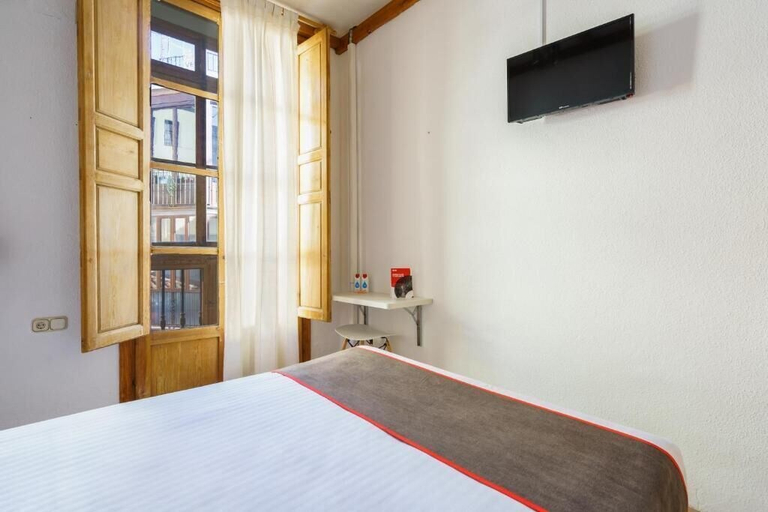 Bedroom 2, Hostal Austria, Granada