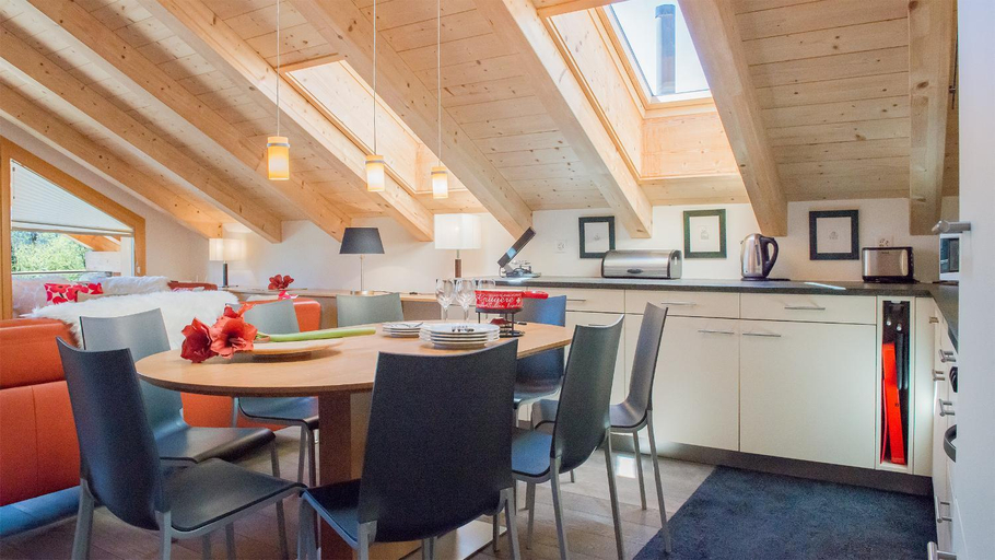 Others 2, Chalet Luna, Interlaken