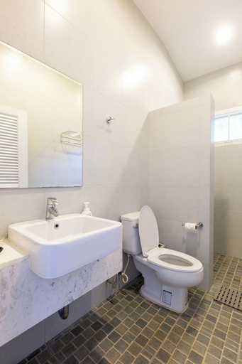 Bathroom 3, Arantarakiri Resort Khaoyai, Pak Chong