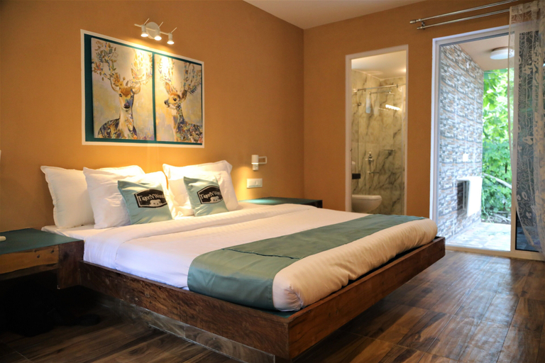 Bedroom 4, Tiger N Woods Resort, Seoni