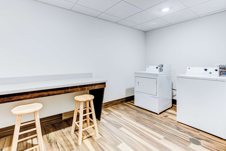 Others 5, Hampton Inn & Suites Macon I-475, Bibb