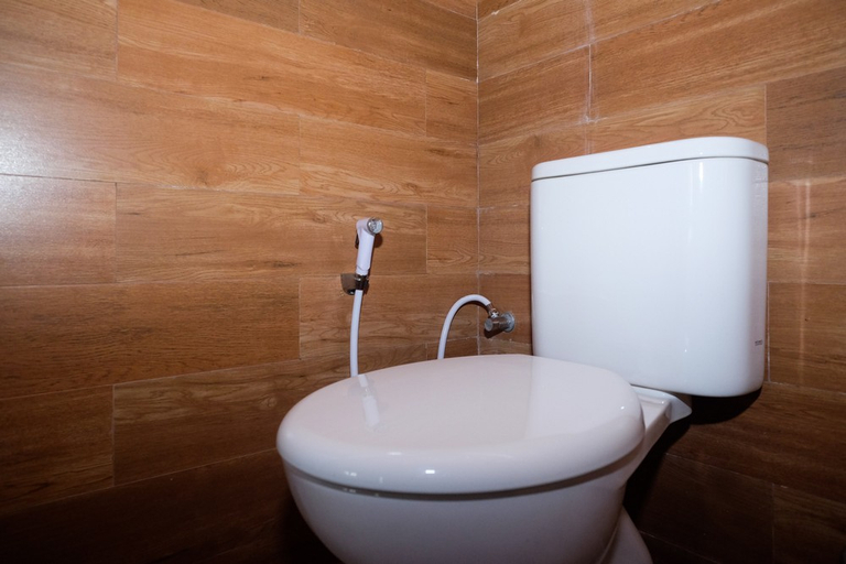 Bathroom 20