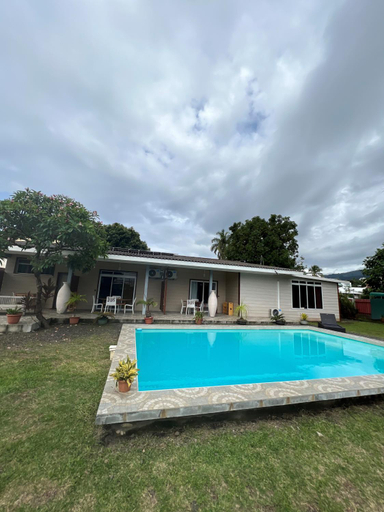 Swimming pool 2, TEA TAHITI Holidays