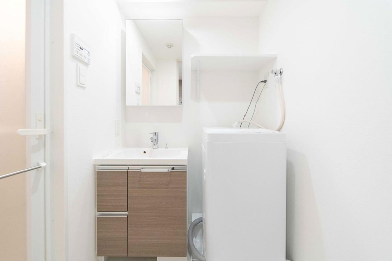Bathroom, Plaire Deuxq Omorimachi II, Ōta