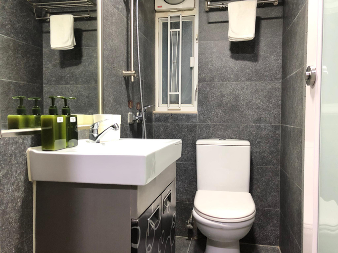 Bathroom 6