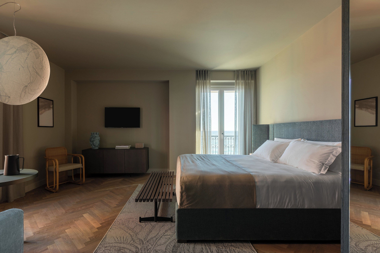 Bedroom 17