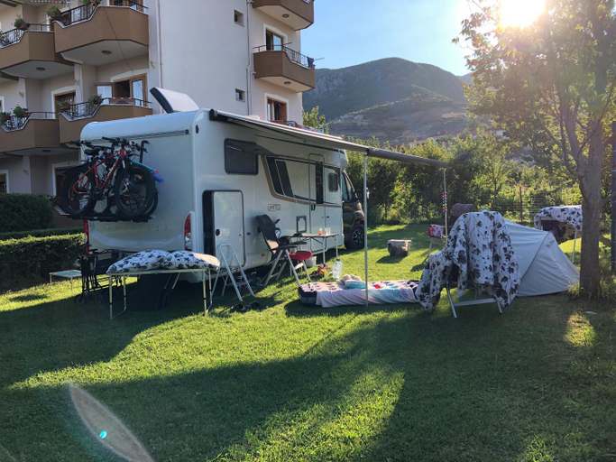 Others 4, Camping & Guest House Herges, Pogradecit