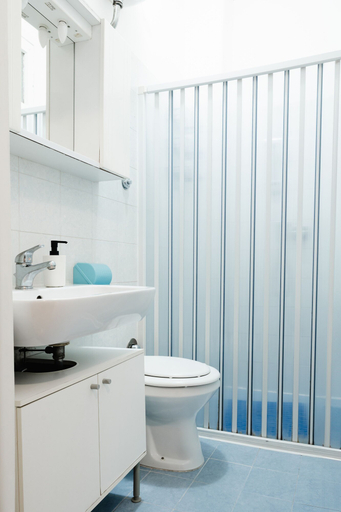 Bathroom 2, Montagnola Mini House, Rome