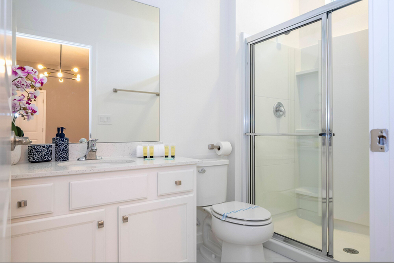 Room 4, Stunning 15 Suites Close to Disney, Osceola