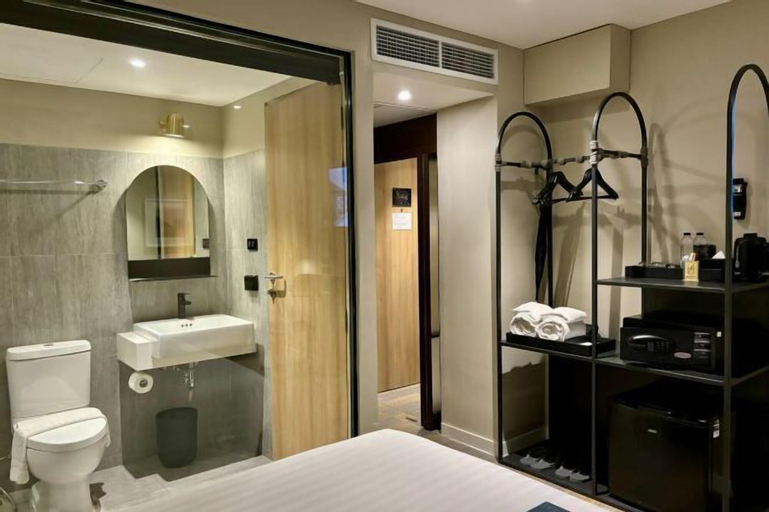 Bedroom 30