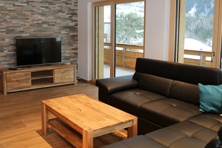 Others 3, Chalet Mila, Interlaken