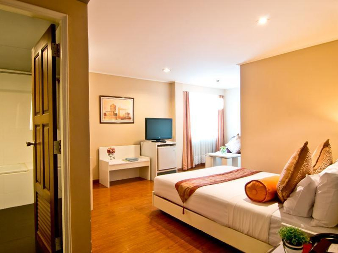 Bedroom 14