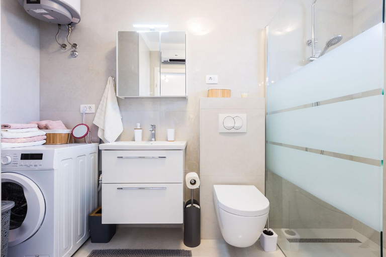 Bathroom 3, Petra modern apartment with free parking and BBQ, Zadar