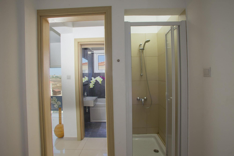 Bathroom 3, Villa Lavender in Ayia Napa
