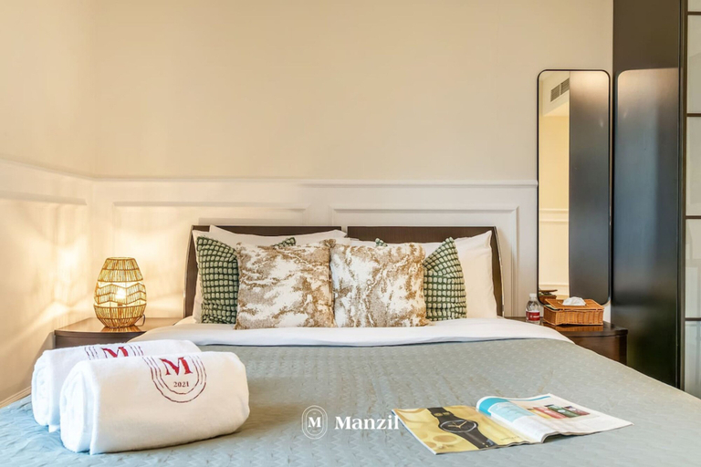 Room 3, Canal View Studio Near Marina Palm Jumeirah, Dubai