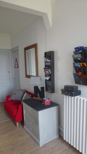 Others 5, Une Maison en Touraine, Indre-et-Loire
