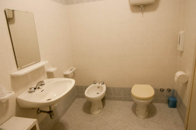 Bathroom 5, Cittadella Ospitalità, Perugia
