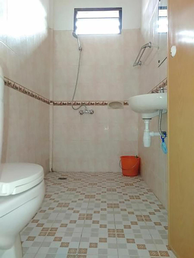 Bathroom 3