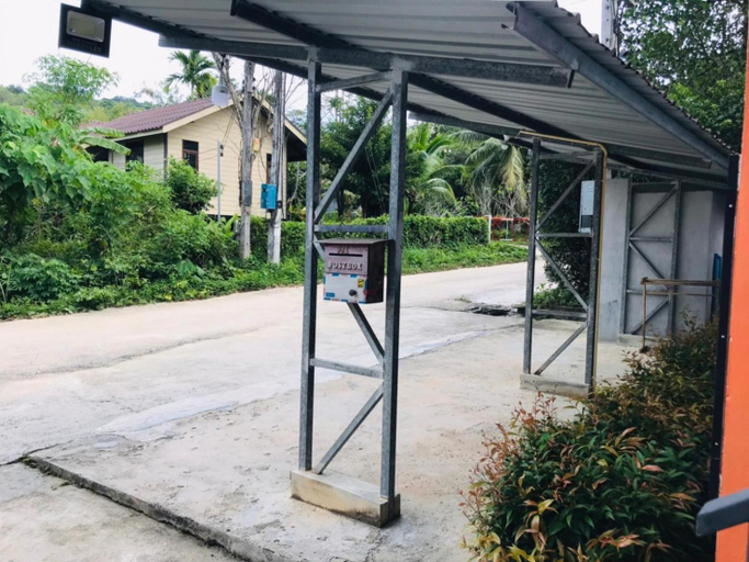 Others 5, Alif apartment 2, Ko Lanta