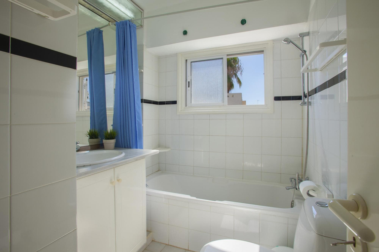Room 5, Annie Suite in Protaras