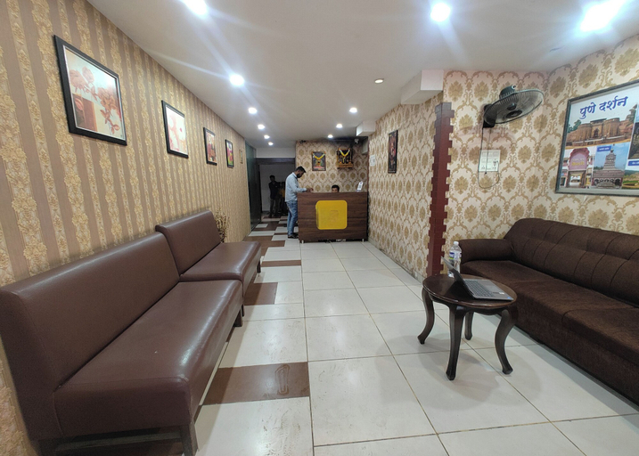 Others 4, Hotel Gargi Deluxe, Pune