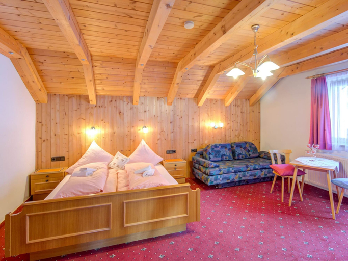 Bedroom 4, Luxury Apartment in Längenfeld near Ski Area, Imst