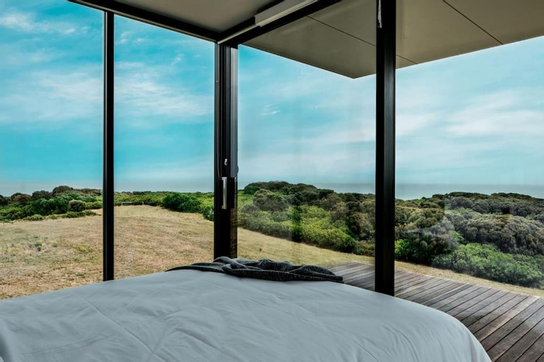 Sky Pod 2 - Luxury Off-Grid Eco Accomodation, Colac-Otway - South