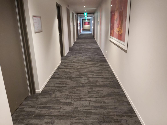 Luxury 2 Bedroom Suite near Adelaide with a car park, Adelaide