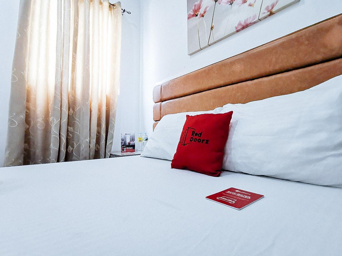Bedroom 12