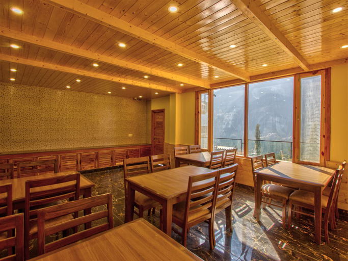 Food & Drinks 4, Golden Peak Manali, Kullu