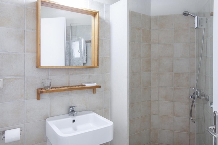 Bathroom 3, Kassiopi Seafront Elegant Apartments, Ionian Islands