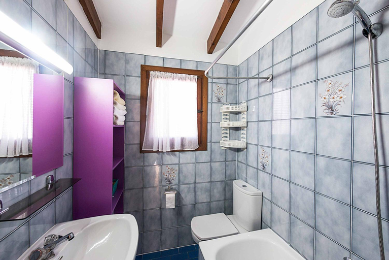 Bathroom 4, Villa Neus - PlusHolidays, Alicante