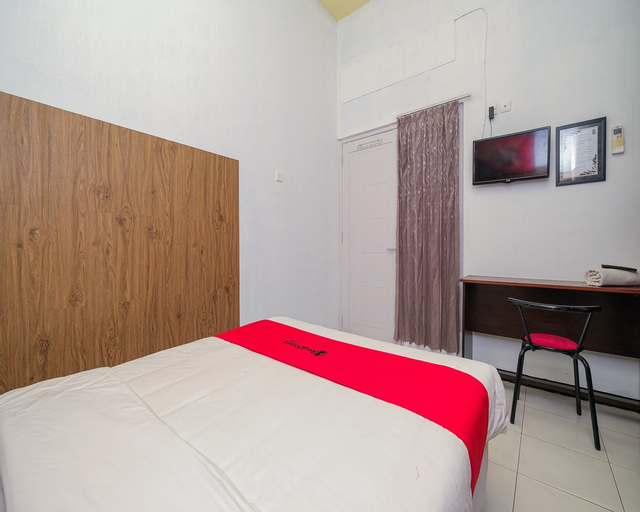 Bedroom 6
