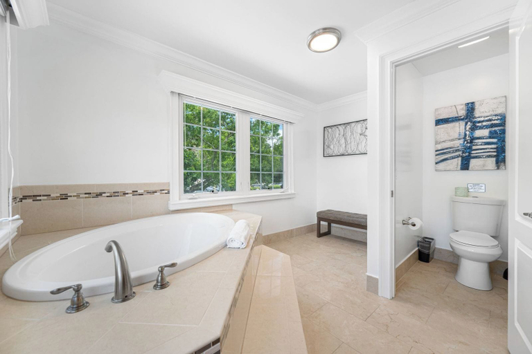 Bathroom 3, Exquisite Villa With Pool&games- 18 Guests, Hillsborough