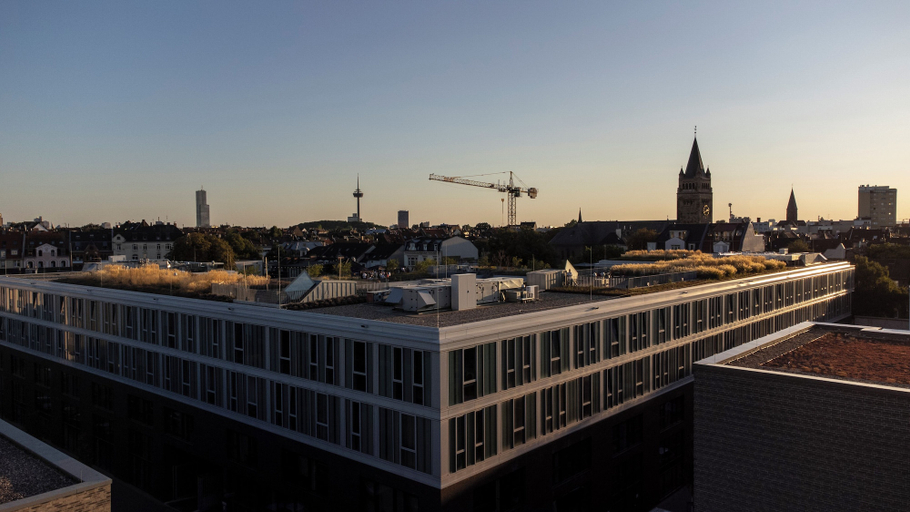 Exterior & Views 2, THE CLOUTH, Köln