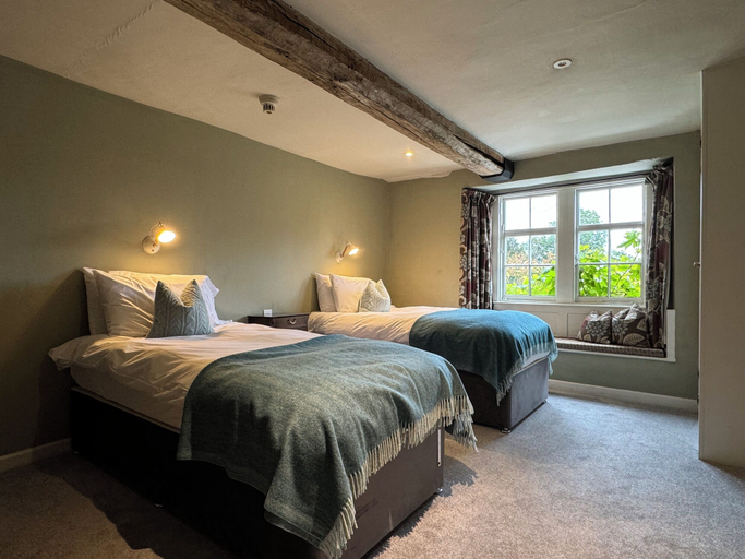 Bedroom 3, The Neeld Arms, Wiltshire
