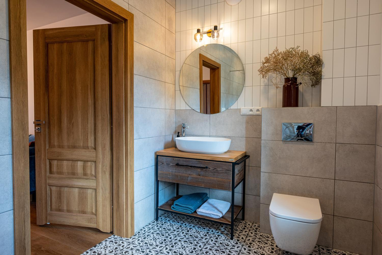 Bathroom 2, Apartamenty Otulina, Lesko