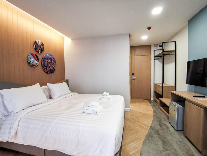 Bedroom 14