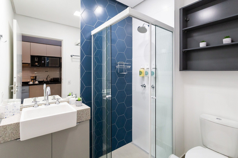 Bathroom, Studios Oscar By You, São Paulo