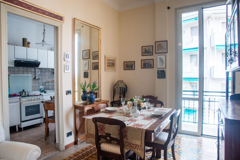 Room 4, Casa Lucia in San Remo, Imperia