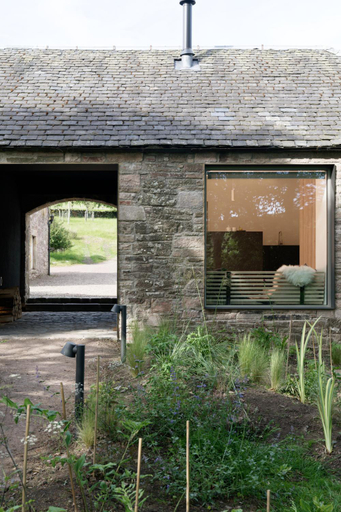 Others 3, Eastside - Architect designed retreat with wood-fired sauna, Midlothian