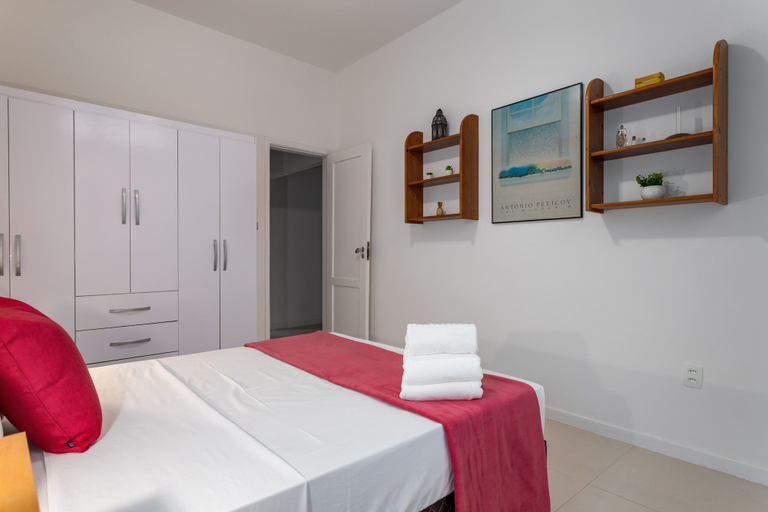 Room 5, Near Casa Roberto Marinho and Cristo Pom307, Rio de Janeiro