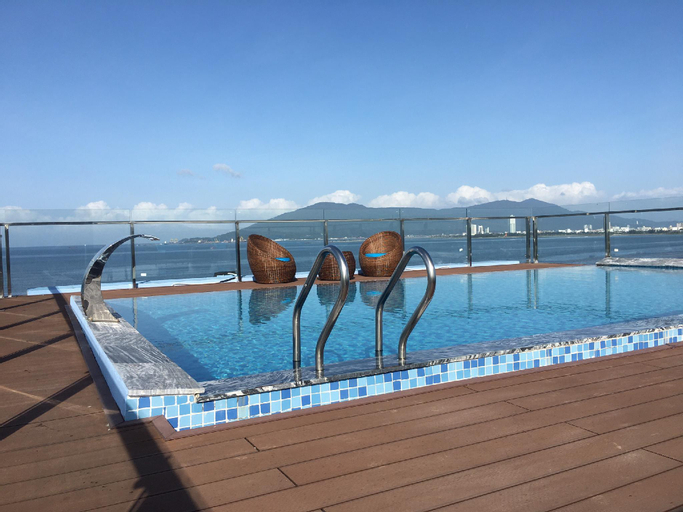 Swimming Pool 1