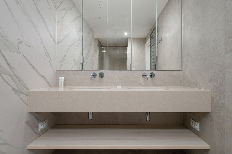 Bathroom 3, Apartment Unique by Renters Prestige, Warsaw