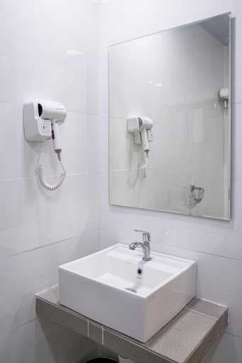 Bathroom 4, Semporna City Hotel, Semporna