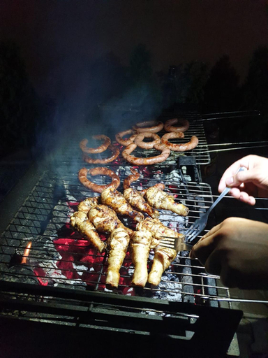 Food & Drinks, Vila Aliss, Navodari