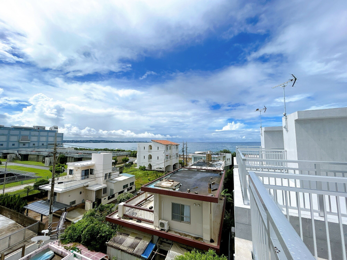 Others 5, Palace Oceanside, Chatan
